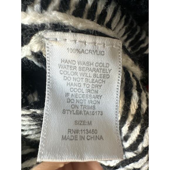 Lulumari Black White Knit Striped Cropped Sweater Top Women’s Medium Y2K Retro - Picture 6 of 7